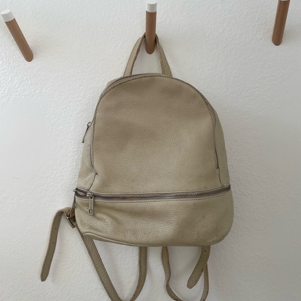 Genuine leather backpack made in Italy
